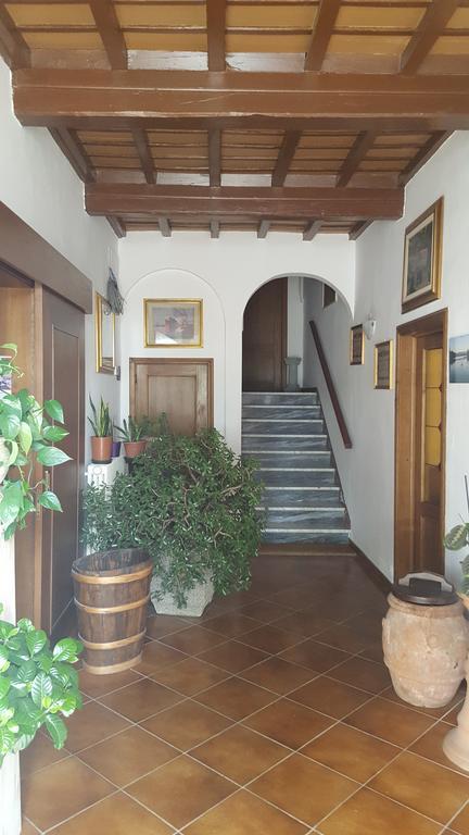 Albergo Ristorante Gualtieri Барберино-ді-Муджелло Екстер'єр фото