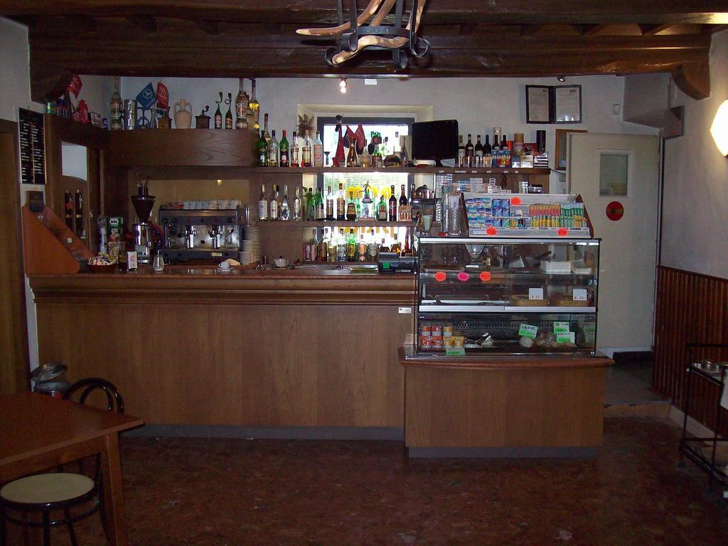Albergo Ristorante Gualtieri Барберино-ді-Муджелло Екстер'єр фото