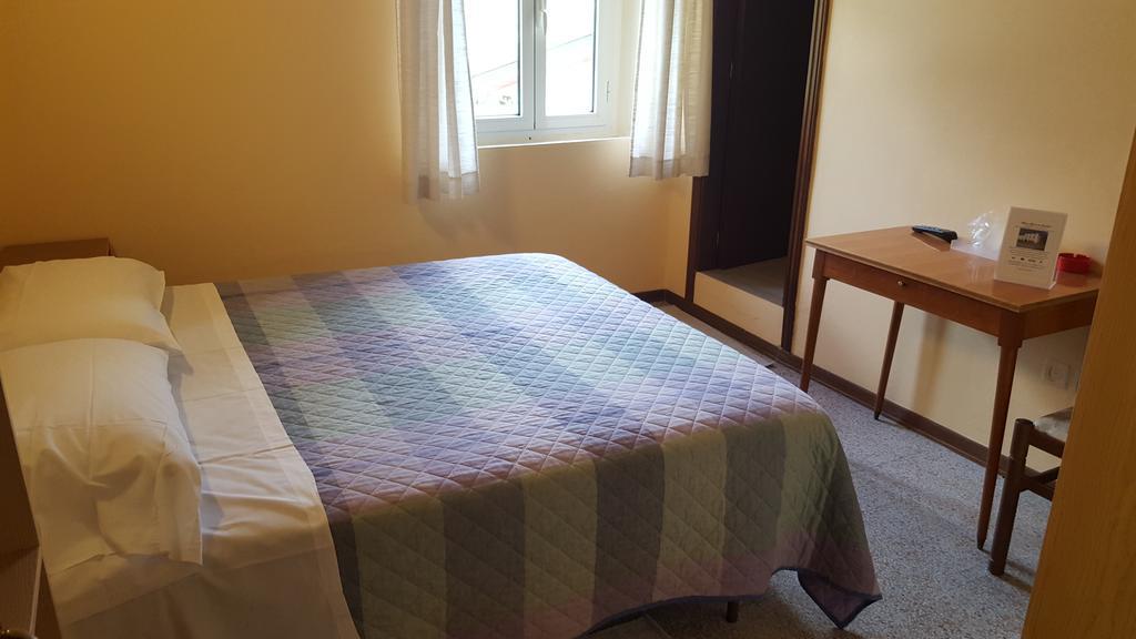 Albergo Ristorante Gualtieri Барберино-ді-Муджелло Номер фото